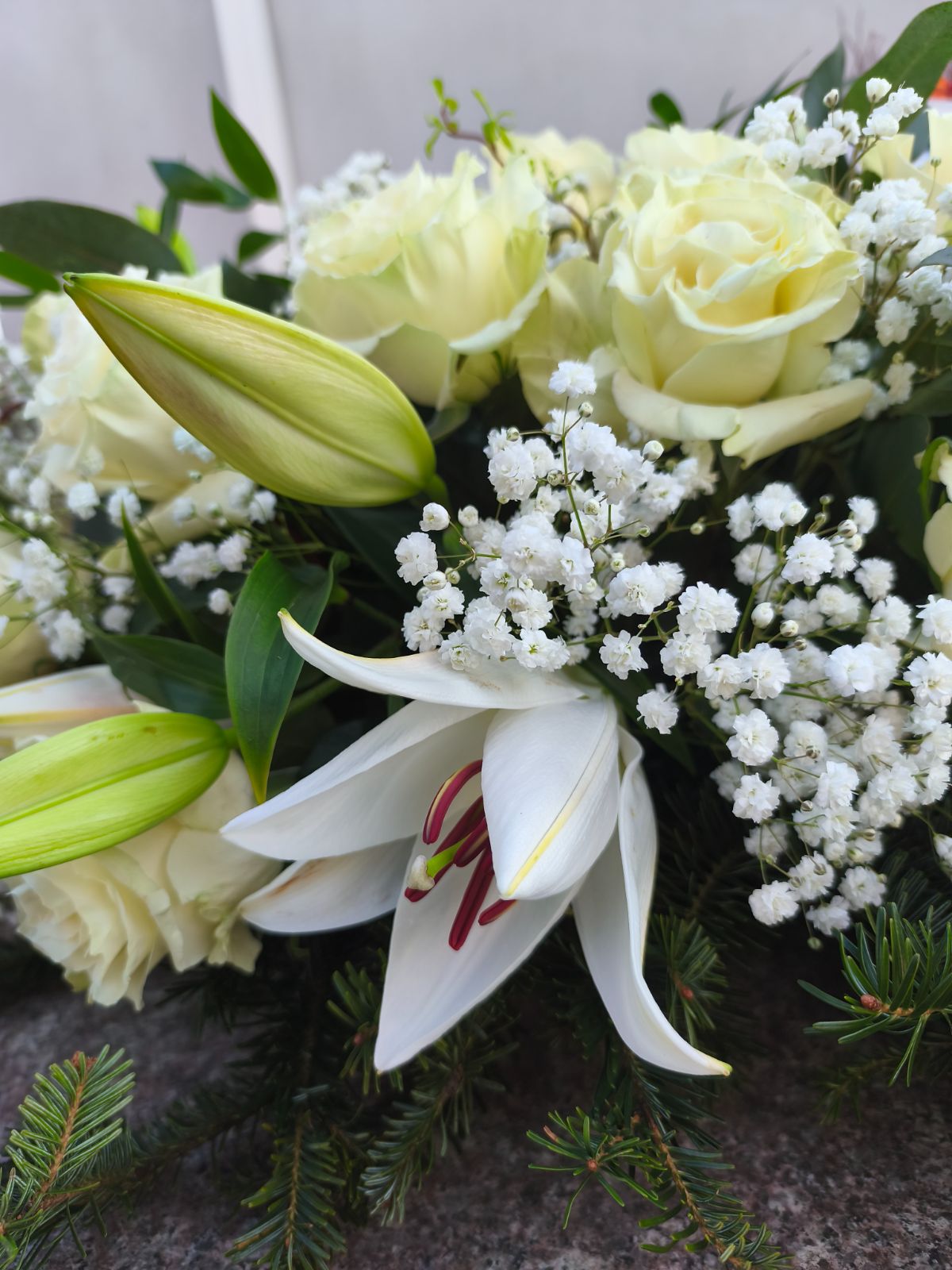 Palma na trumnę Lilie i Róże - widok 3 - Kwiaty na trumnę