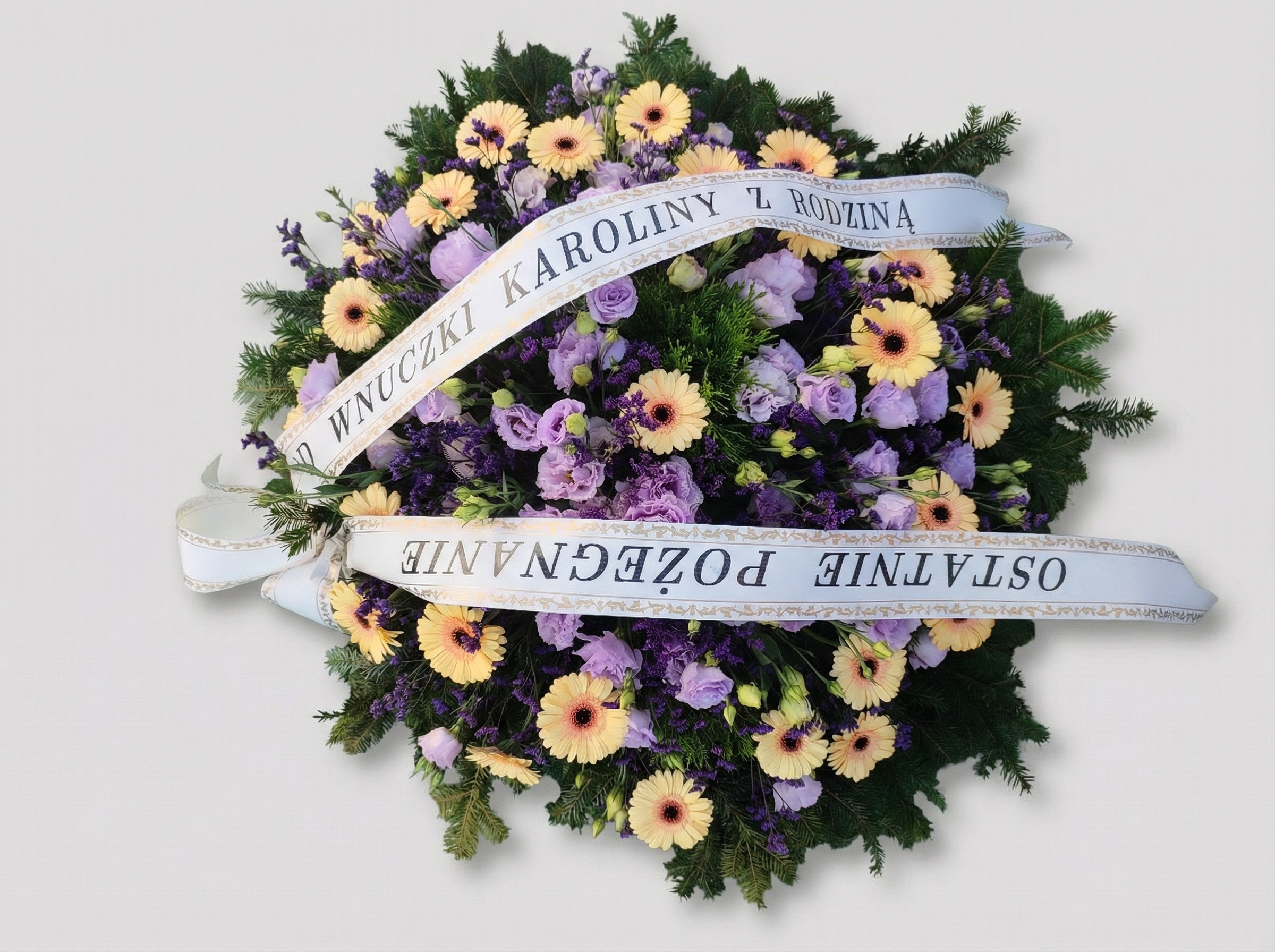 Wieniec „Lawendowy Spokój” - Wieniec pogrzebowy - Kwiaciarnia Pogrzebowa