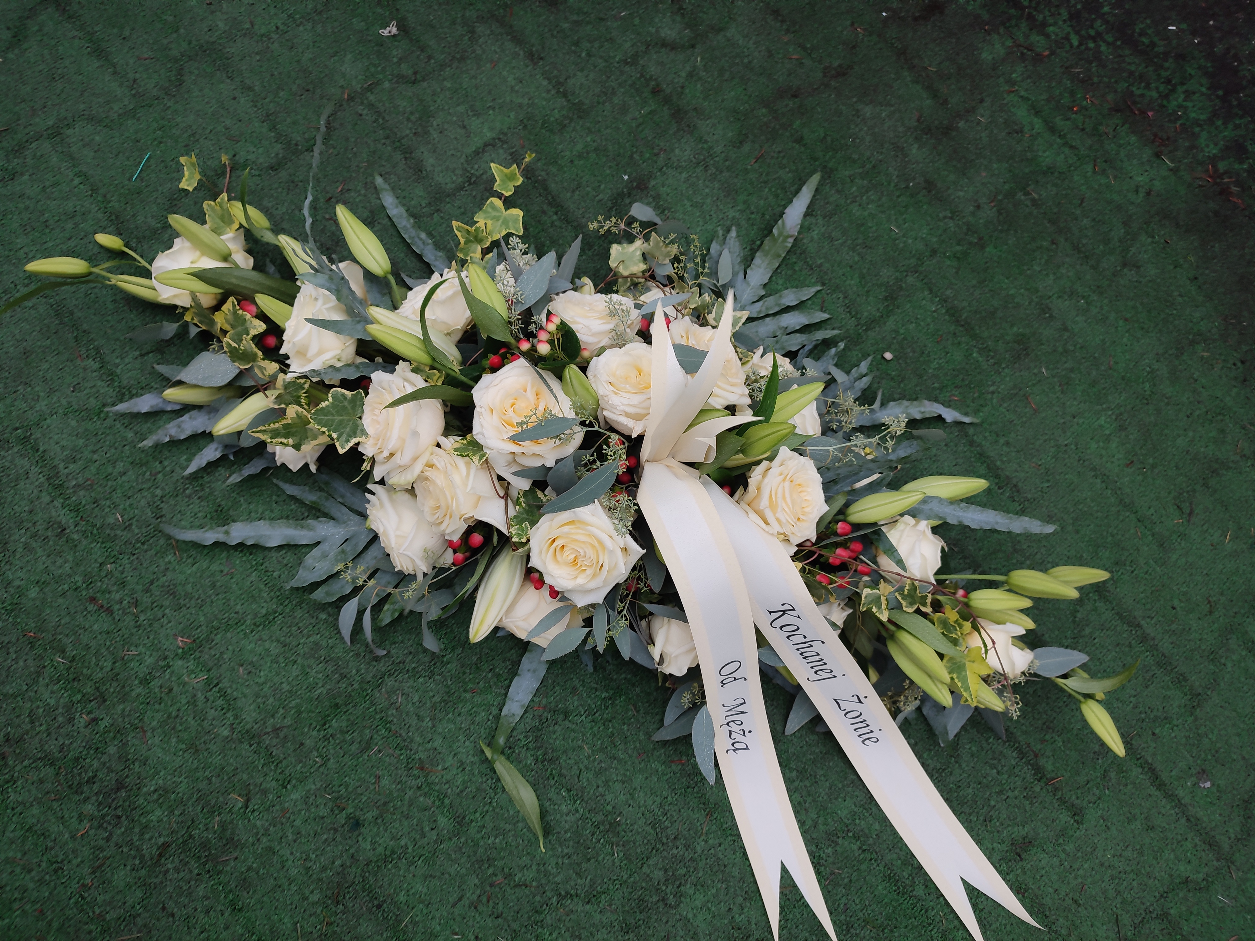 Lilia, Róża i egzotyczne dodatki - widok 5 - Kwiaty na trumnę